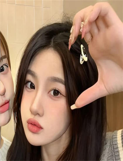 女人吧_暖暖日本在线高清_末日之塔在线观看